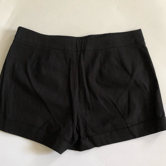 High waisted shorts - Picture 3 of 4